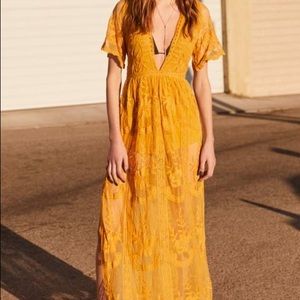 Honeypunch Lace Maxi Romper, L